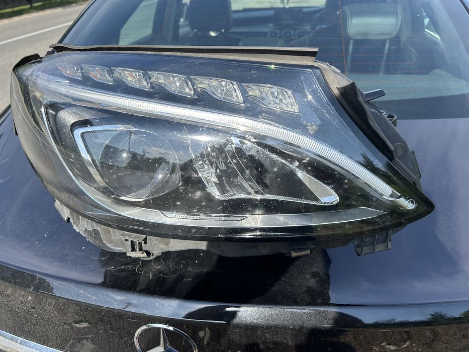 Farurii Mercedes  2017 led high performance w205  impecabile !!