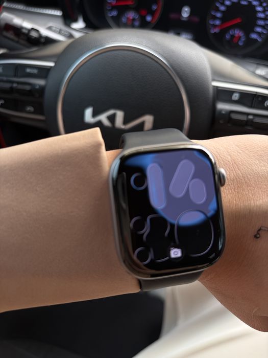 Iwatch 11 space grey 46mm