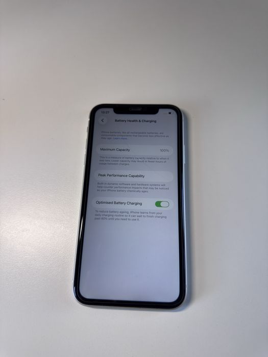 iPhone 11 128GB Бял – Батерия 100%, Като Нов, Отключен