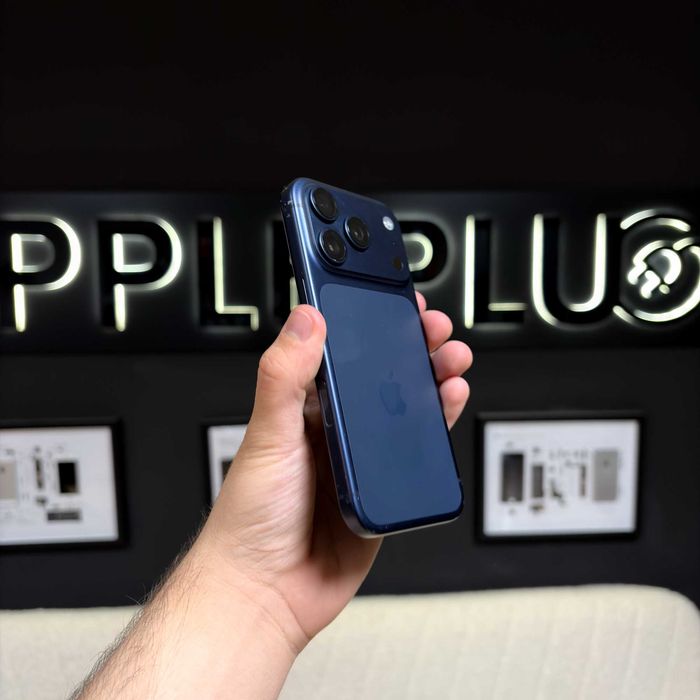 iPhone 17 Pro 256Gb Deep Blue 100% Baterie + 24 Luni Garanție/ Apple Plug
