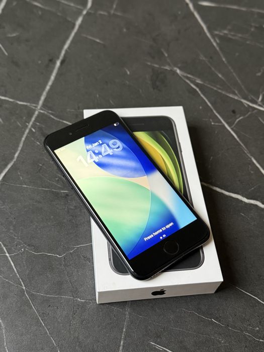 IPhone SE 2020 64GB Black 94% Батерия