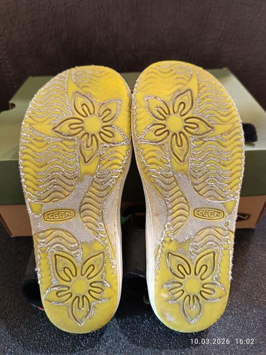 Keen детски сандали 34