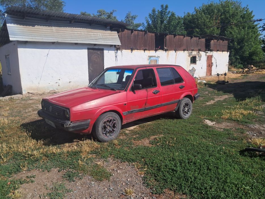Продам машину голыф 2 афтомат