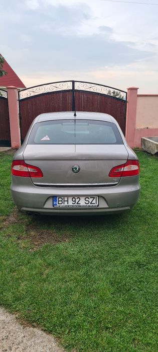 Skoda Superb 1.4 TSI 2009  Gri metalizat  Euro 5