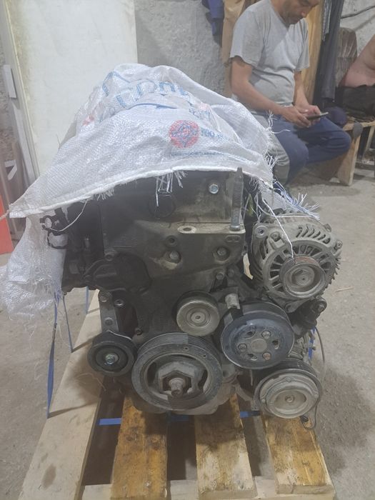 Продам двигатель R20A