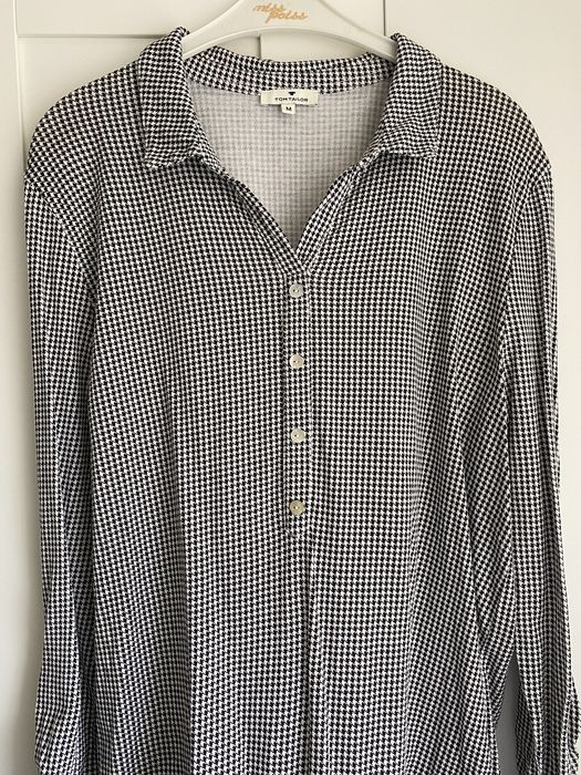 Haine de vanzare geci, camasi