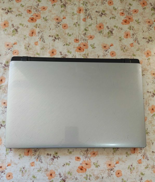 Laptop Essentiel B Smart’mouv 1506-1 - Pentru Piese / Componente