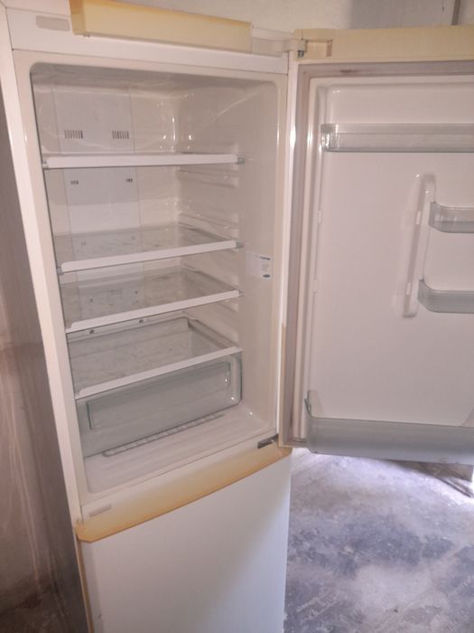 Холодильник самсунг