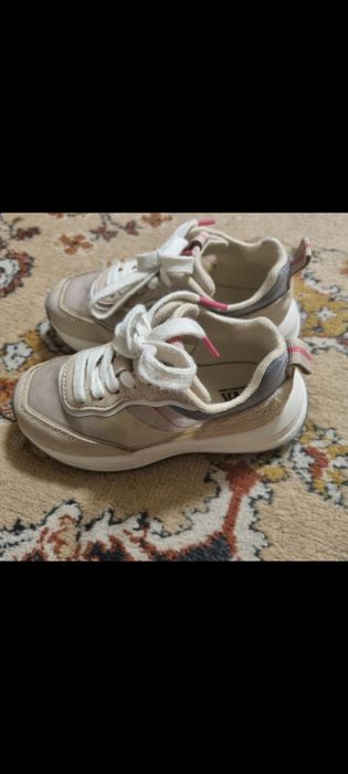 Adidasi copii zara