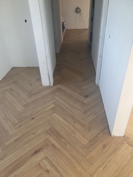 Montaj gresie, faianta, parchet si podele