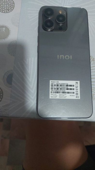 Продам телефон  INOI