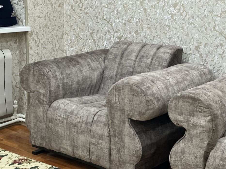 Divan nabor sotiladi 3 talik