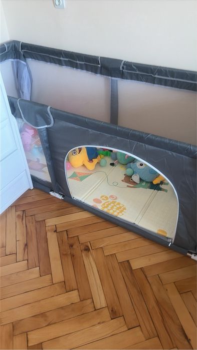 Продавам много запазема кошара за игра
