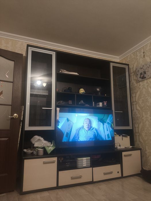 Срочно продам шкаф