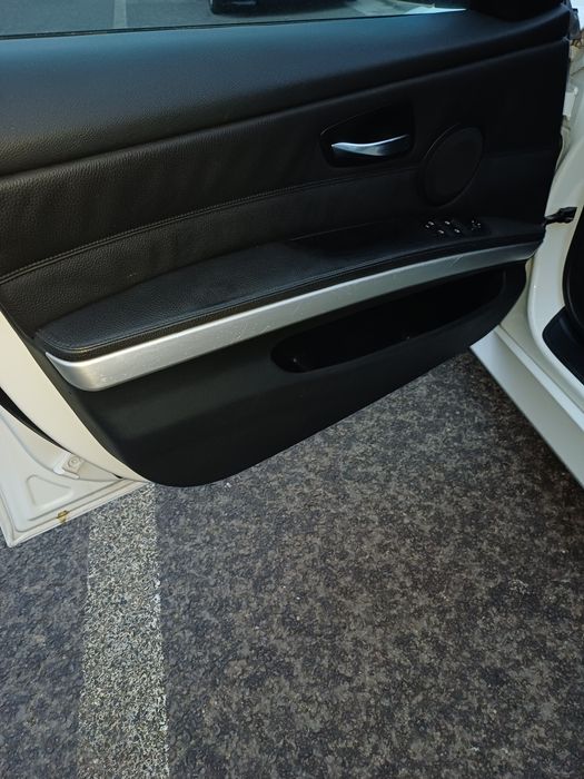 BMW seria 3  320  E91   M47 anul 2006