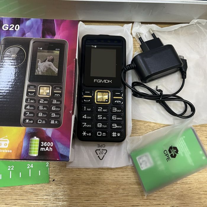 Кнопочный телефон