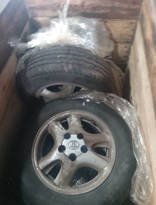 Резина с дисками