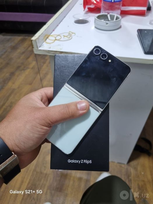Samsung Z flip 5
