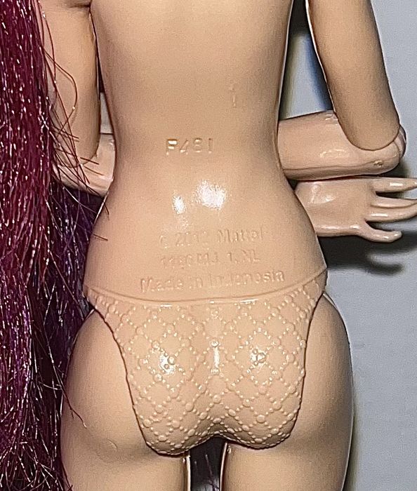 Ever After High Рейвен Квин