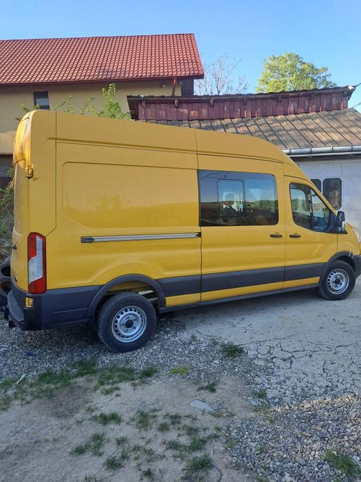 Vând Ford Transit