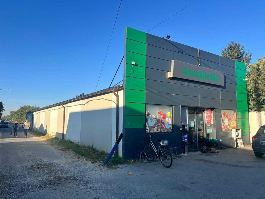 Vand spatiu comercial
