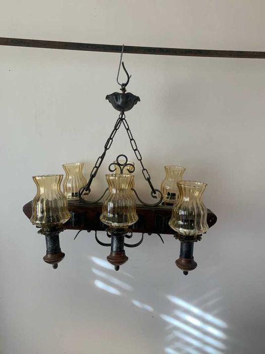 Candelabru din lemn cu fier forjat