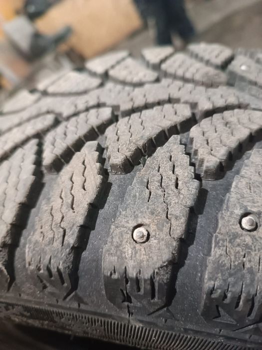 Зимняя резина 2 баллона