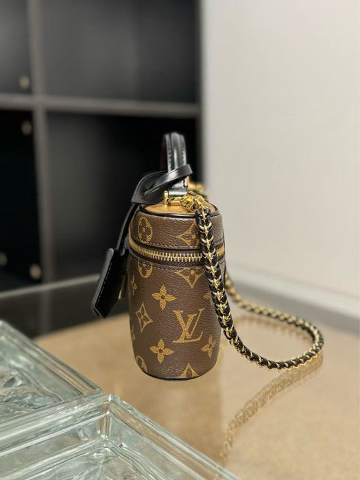 Сумка Louis Vuitton Vanity