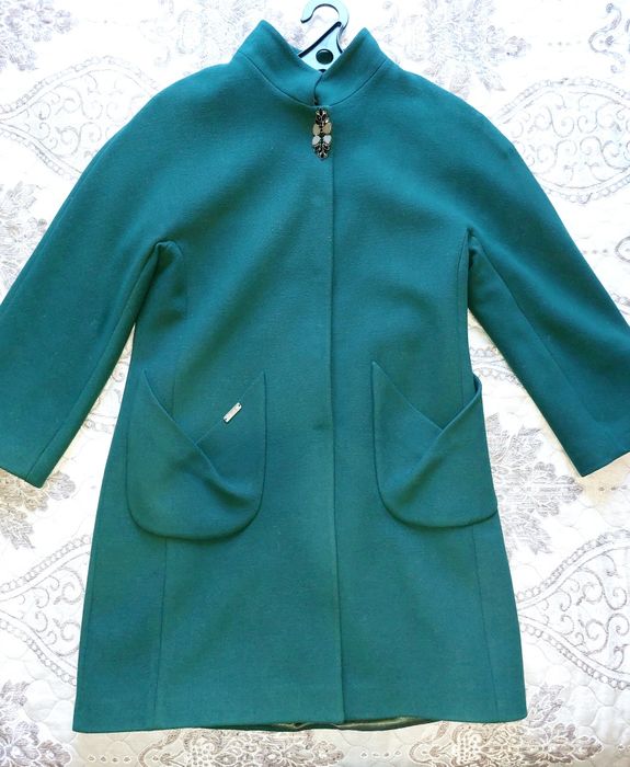 Продам  женское пальто