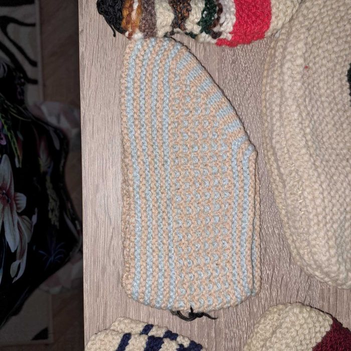 Дамски и мъжки плетени терлици