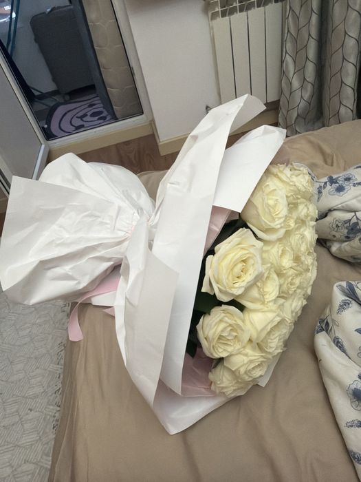 букет белые розы 51 штук