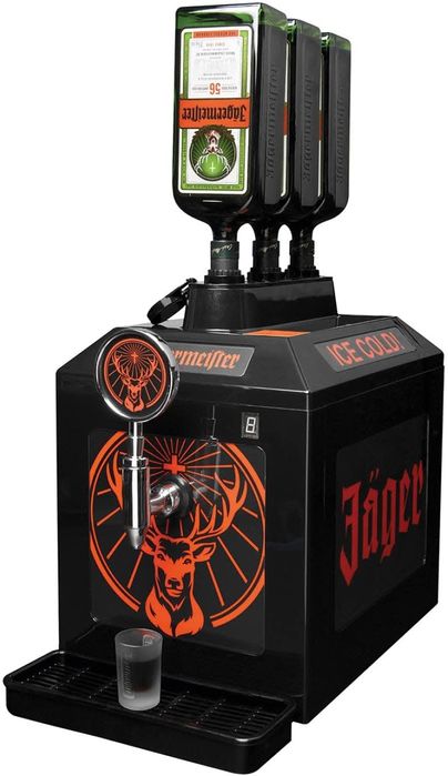 Inchiriez mini dozator cu 3 sticle de Jägermeister pentru evenimente