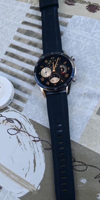 Запазен Часовник huawei gt2