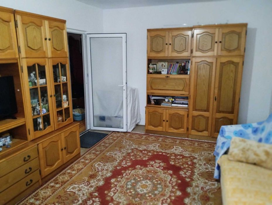 Apartament decomandat 3 camere  comuna Berca, jud.Buzau