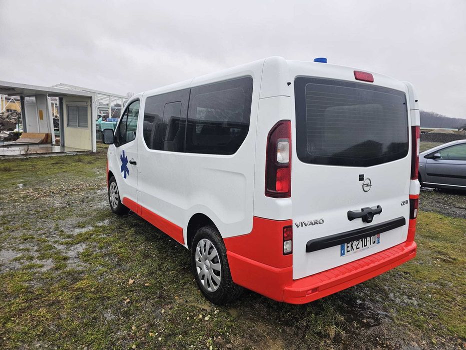 Ambulanta Opel Vivaro 1.6 CDTI- 121 CP
