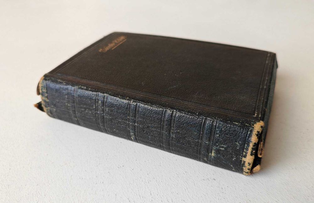 Biblia / Biblie in limba franceza , 1898, 11x16x3 cm , coperta piele