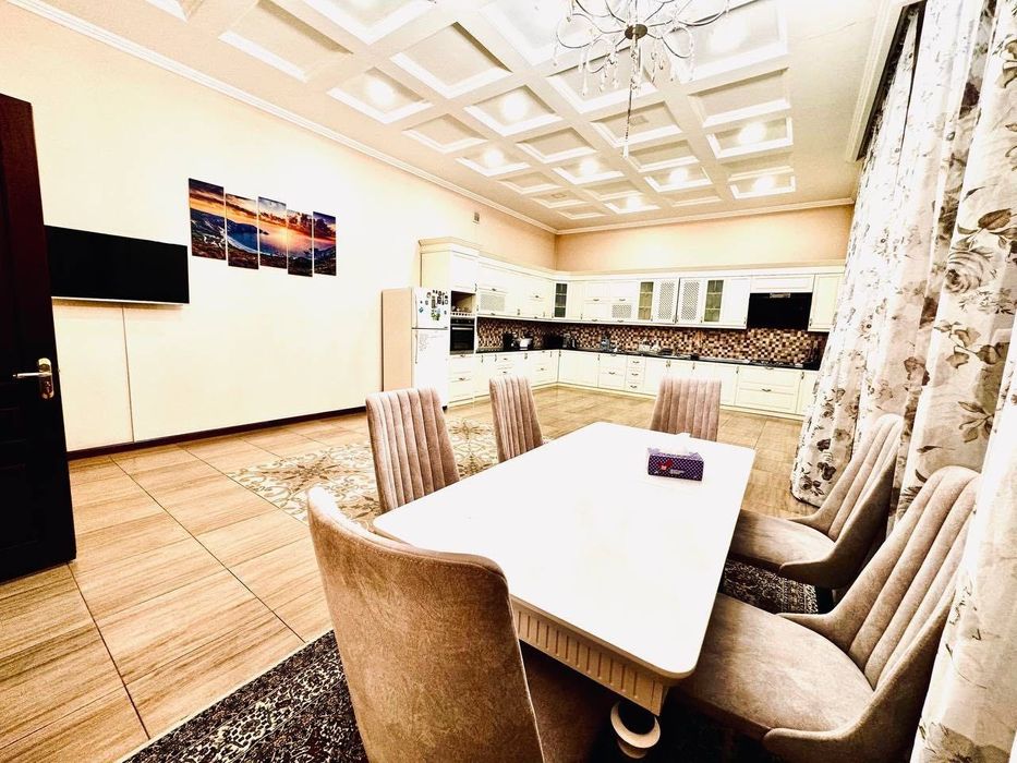 Тикланиш, Юнусабад! Продаётся Евродом 12 соток 11 комнат