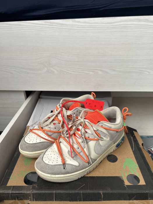 Vand urgent dunk low off white