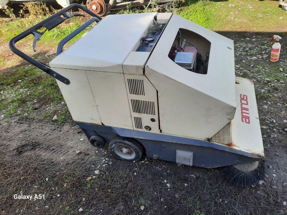 Моторна метачна машина. Професионална.