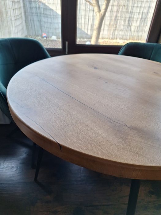 Mobilier din lemn masiv la comandă | Proiectare & LED integrate