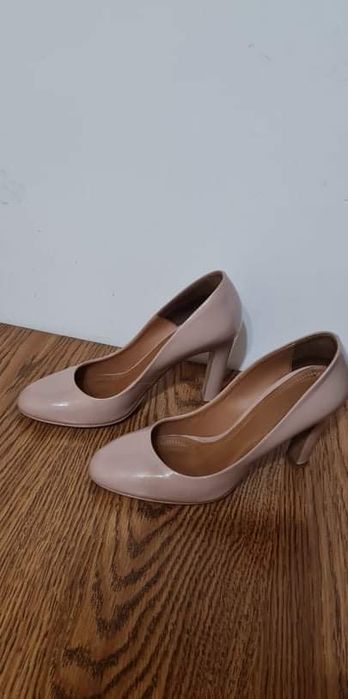 Pantofi crem Anna Cori de piele