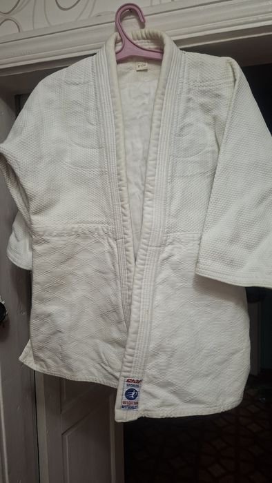 Продам кимоно для дзюдо
