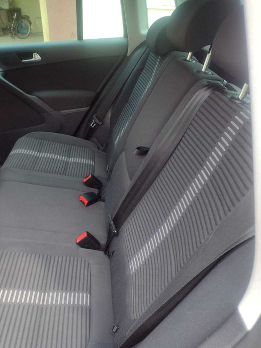 Vând VW Tiguan 2011