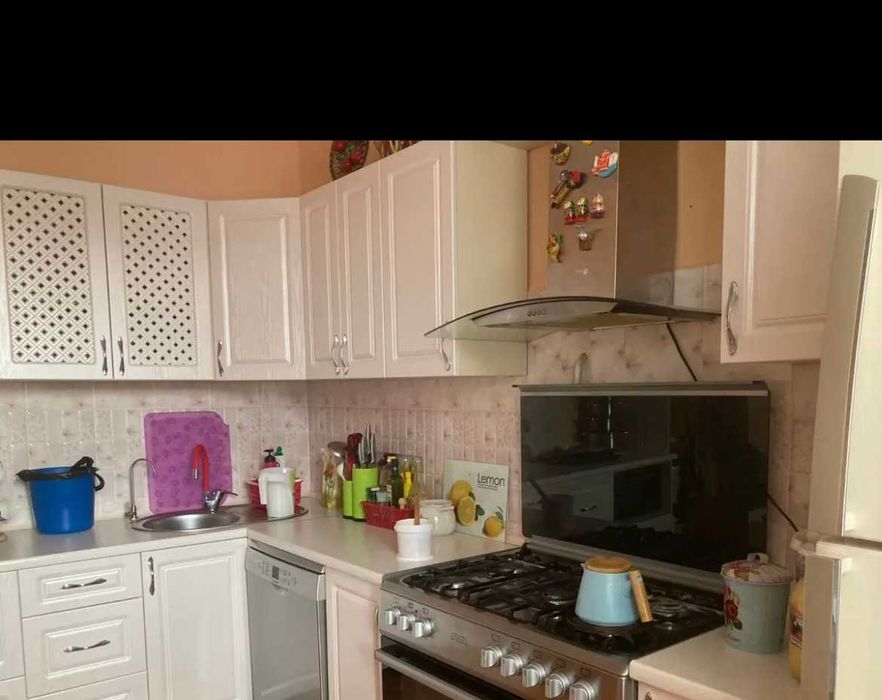 Продам коттедж+частный+летняя кухня