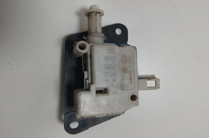 Motoras  deschidere portbagaj 7M0959781A Audi A4 B6