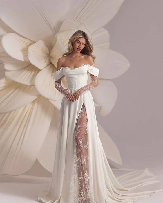 Свадебное платье