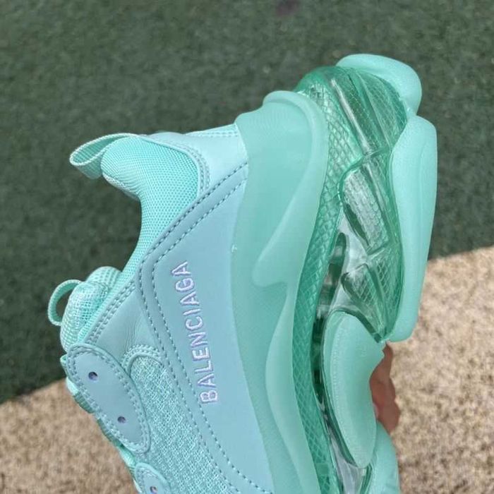 Balenciaga Triple S - Sky Blue/Light Blue/Grey