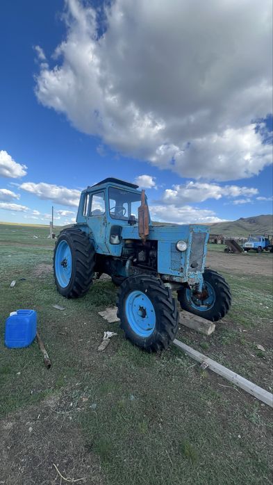 МТЗ 80 на ходу