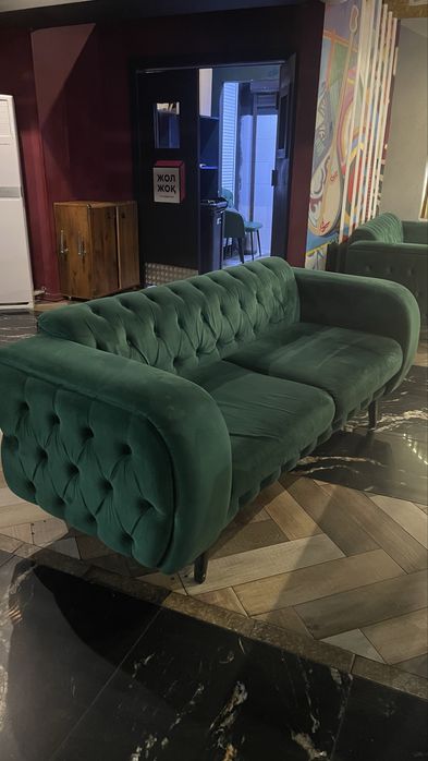 продаются диваны-  70.000 тенге один диван.