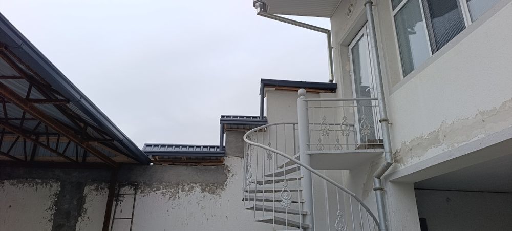 Tom xzmatlari tunikachi